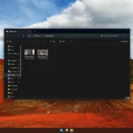 Ảnh chụp màn hình File Explorer hiển thị ảnh và video được ghi lại bằng webcam