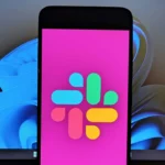 Biểu tượng Slack trên điện thoại minh họa sự phân mảnh công cụ