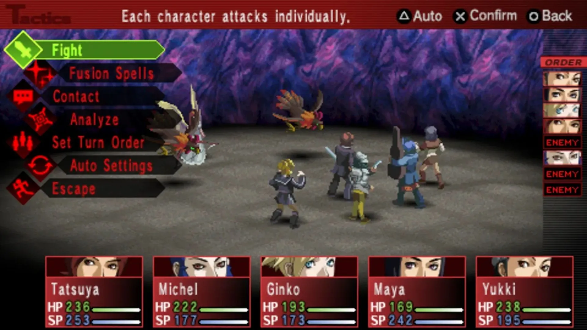 Cảnh gameplay của Shin Megami Tensei: Persona 2 - Innocent Sin trên PSP, hiển thị giao diện chiến đấu và các nhân vật đang tấn công quái vật