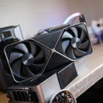 Card đồ họa Nvidia GeForce RTX 5090 trên kệ