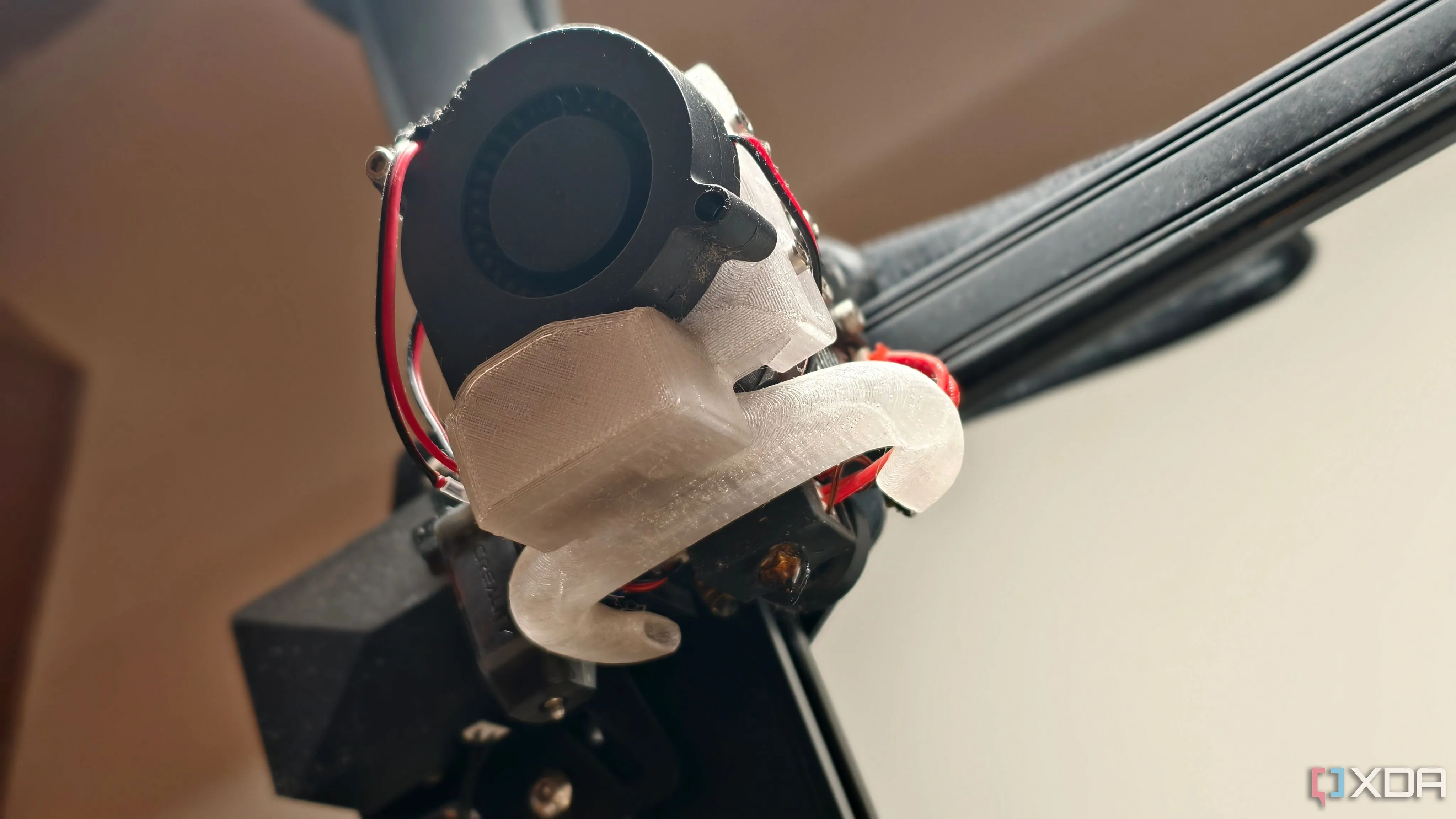 Đầu phun máy in 3D với quạt làm mát và ống dẫn khí được nâng cấp