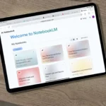 Giao diện chào mừng của NotebookLM trên màn hình iPad, thể hiện tính năng AI tạo sinh