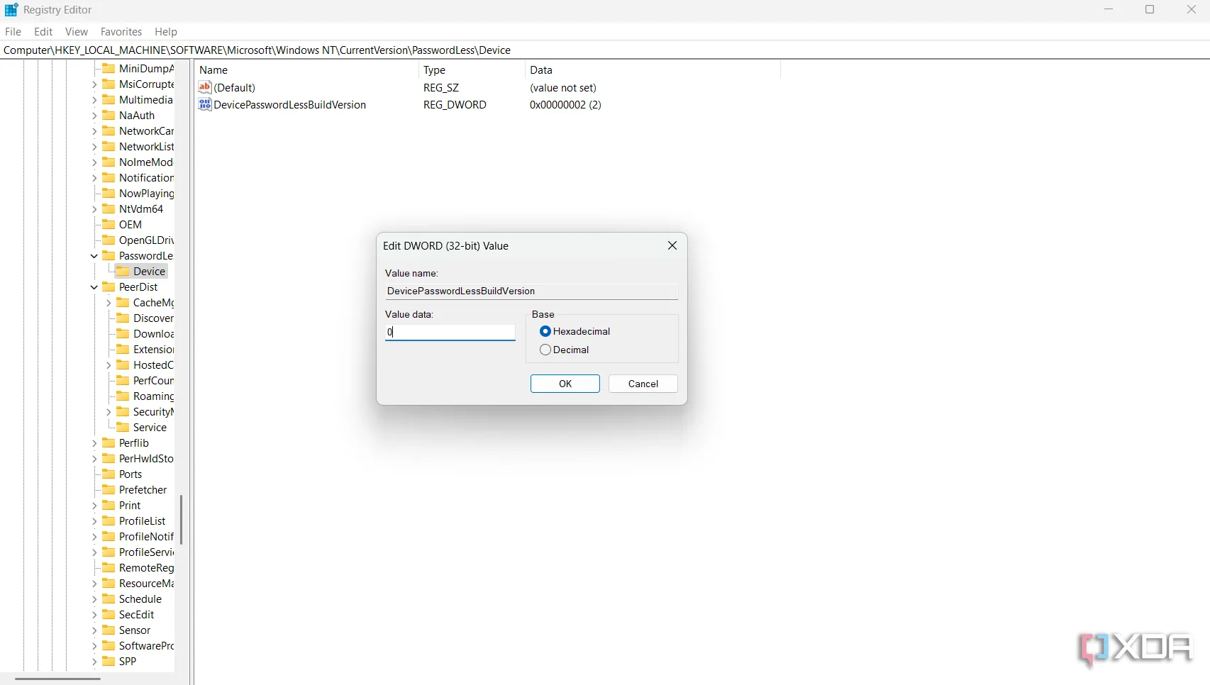 Giao diện Registry Editor trong Windows, hiển thị khóa DevicePasswordLessBuildVersion cần chỉnh sửa để vô hiệu hóa mật khẩu đăng nhập