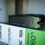 Hình ảnh cận cảnh card đồ họa Asus ROG Astral RTX 50, minh họa kích thước và tiềm năng võng GPU
