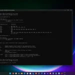 Hình ảnh giao diện dòng lệnh của Windows File Recovery hiển thị các phần mở rộng tệp tin được hỗ trợ và menu trợ giúp lệnh winfr.