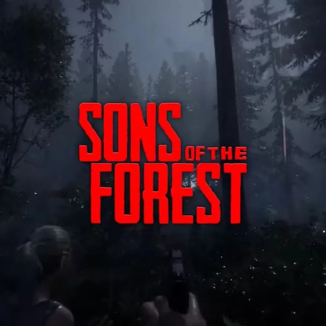 Kevin, NPC trong Sons of the Forest, đang vác gỗ cùng người chơi trong một môi trường rừng rậm.