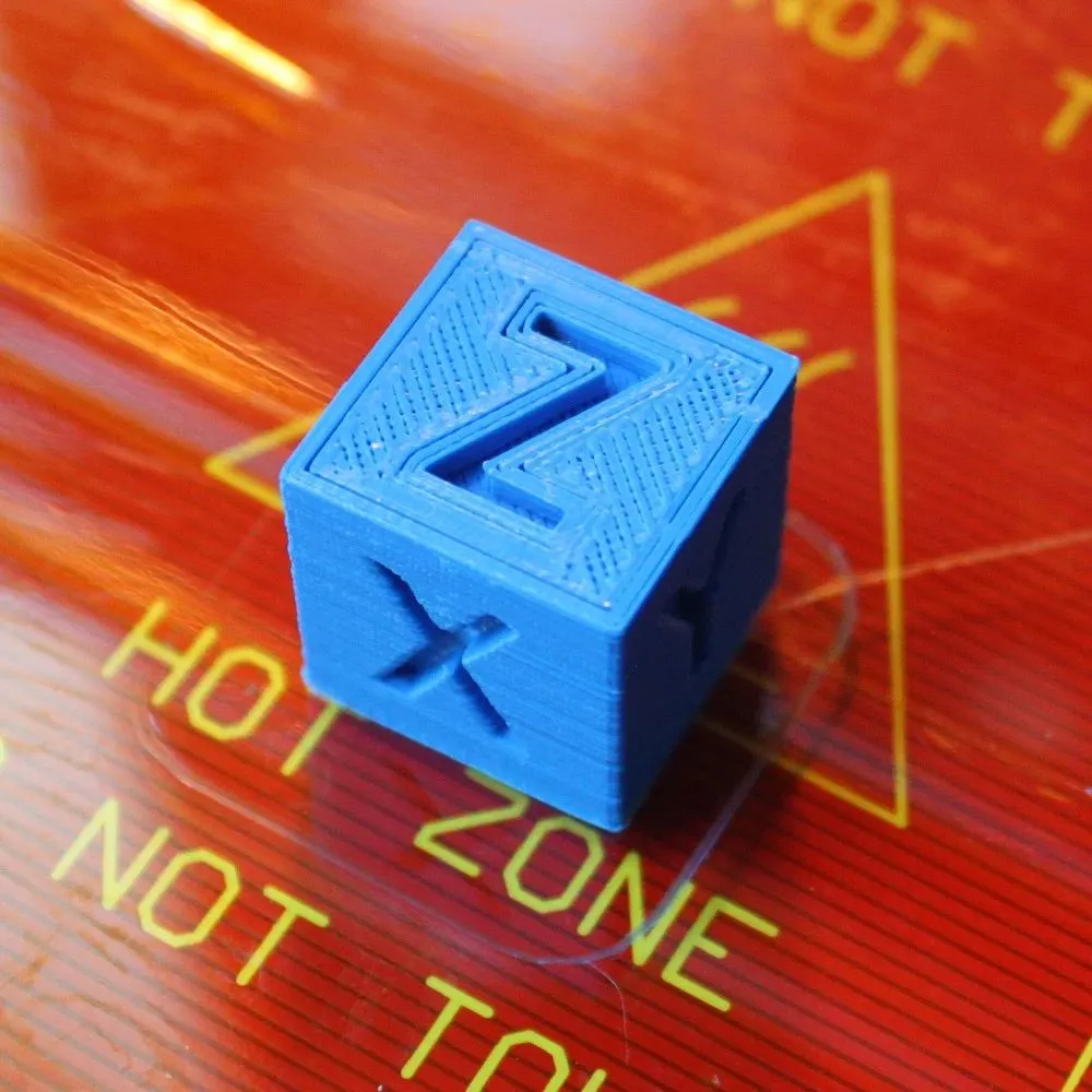 Khối lập phương XYZ dùng để hiệu chuẩn độ chính xác kích thước máy in 3D