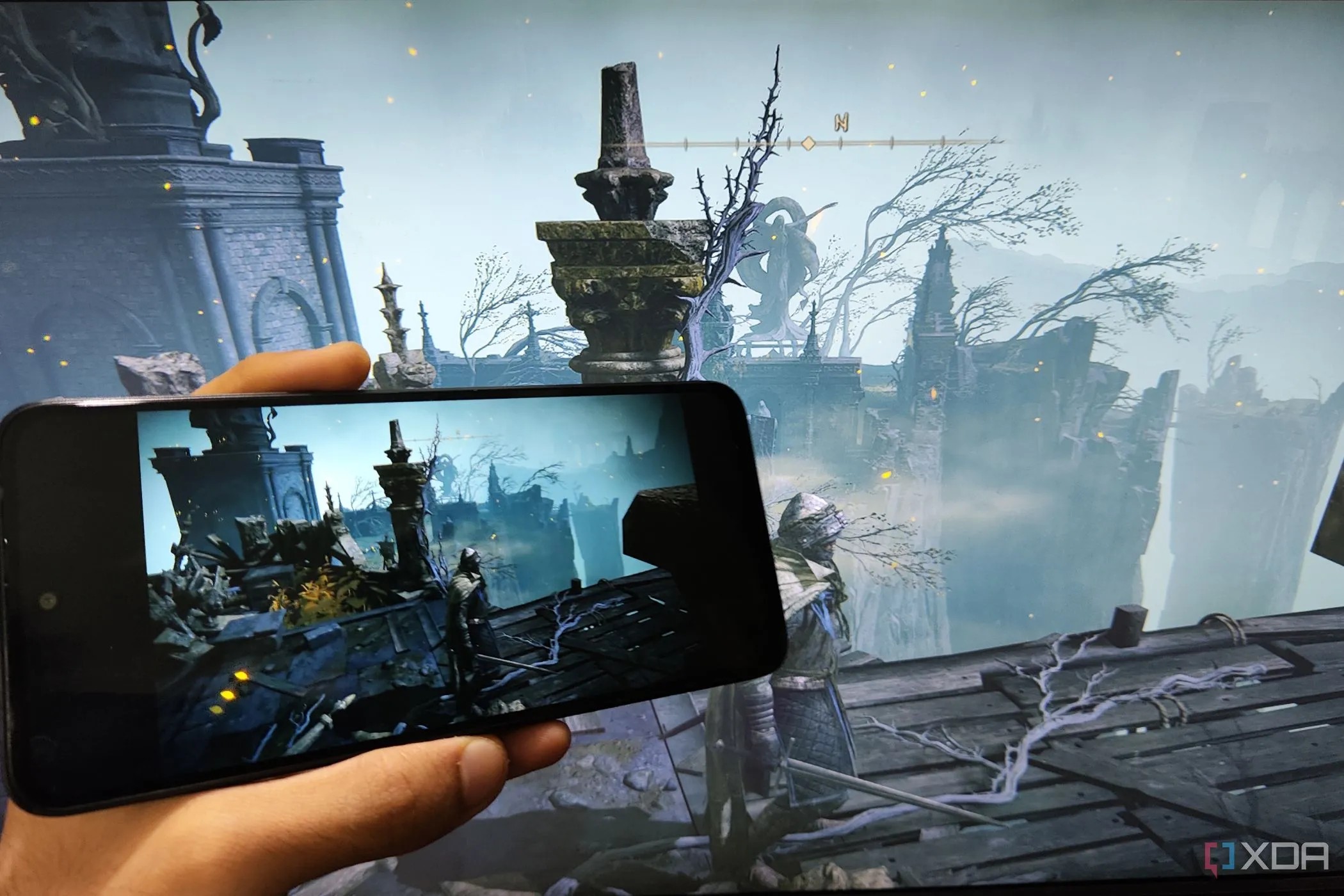 Màn hình máy tính hiển thị game Elden Ring được stream đến điện thoại Poco M6 Pro, minh họa hiệu quả của giải pháp game streaming Apollo và Artemis