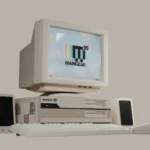 Máy tính Maingear Retro95 với thiết kế vỏ màu be cổ điển thập niên 90 và logo thương hiệu