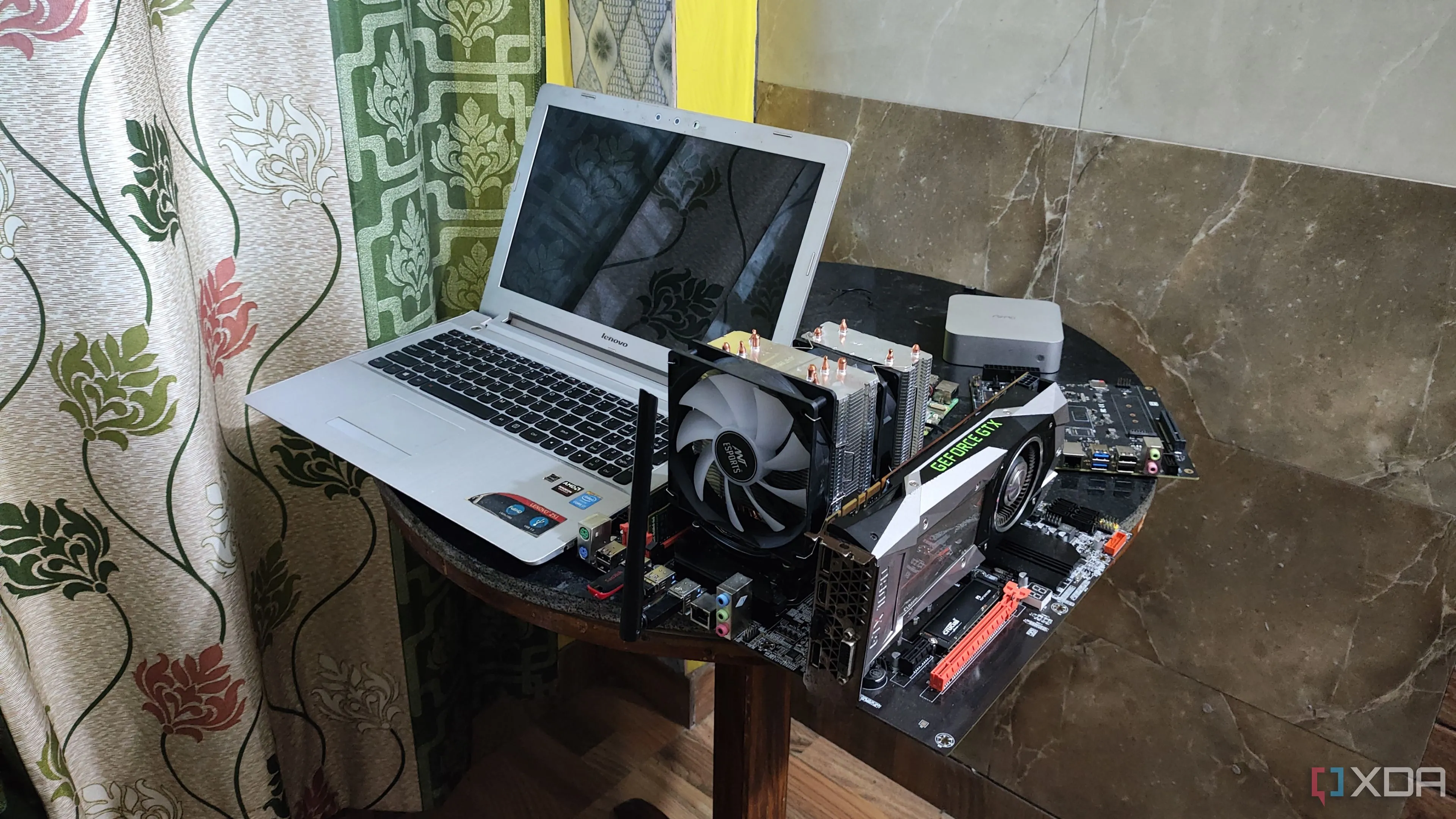 Hướng Dẫn Thay Keo Tản Nhiệt Card Đồ Họa (GPU): Tăng Hiệu Quả Và Kéo Dài Tuổi Thọ Linh Kiện
