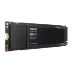 Ổ cứng SSD Samsung 990 Evo M.2 NVMe trên nền trong suốt, nổi bật thiết kế nhỏ gọn và hiệu năng cao