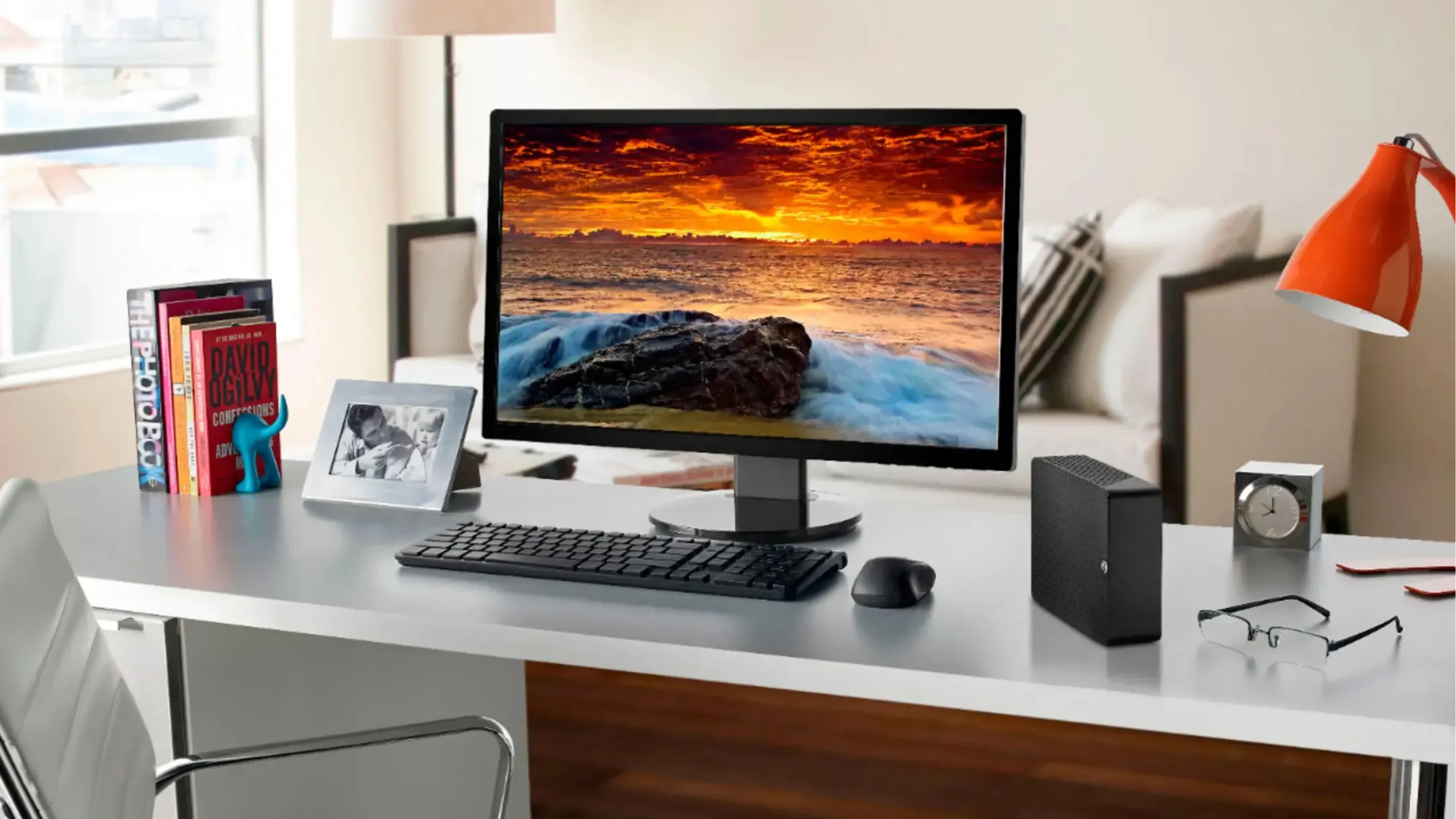 Thiết kế và cổng kết nối của ổ cứng gắn ngoài Seagate Expansion